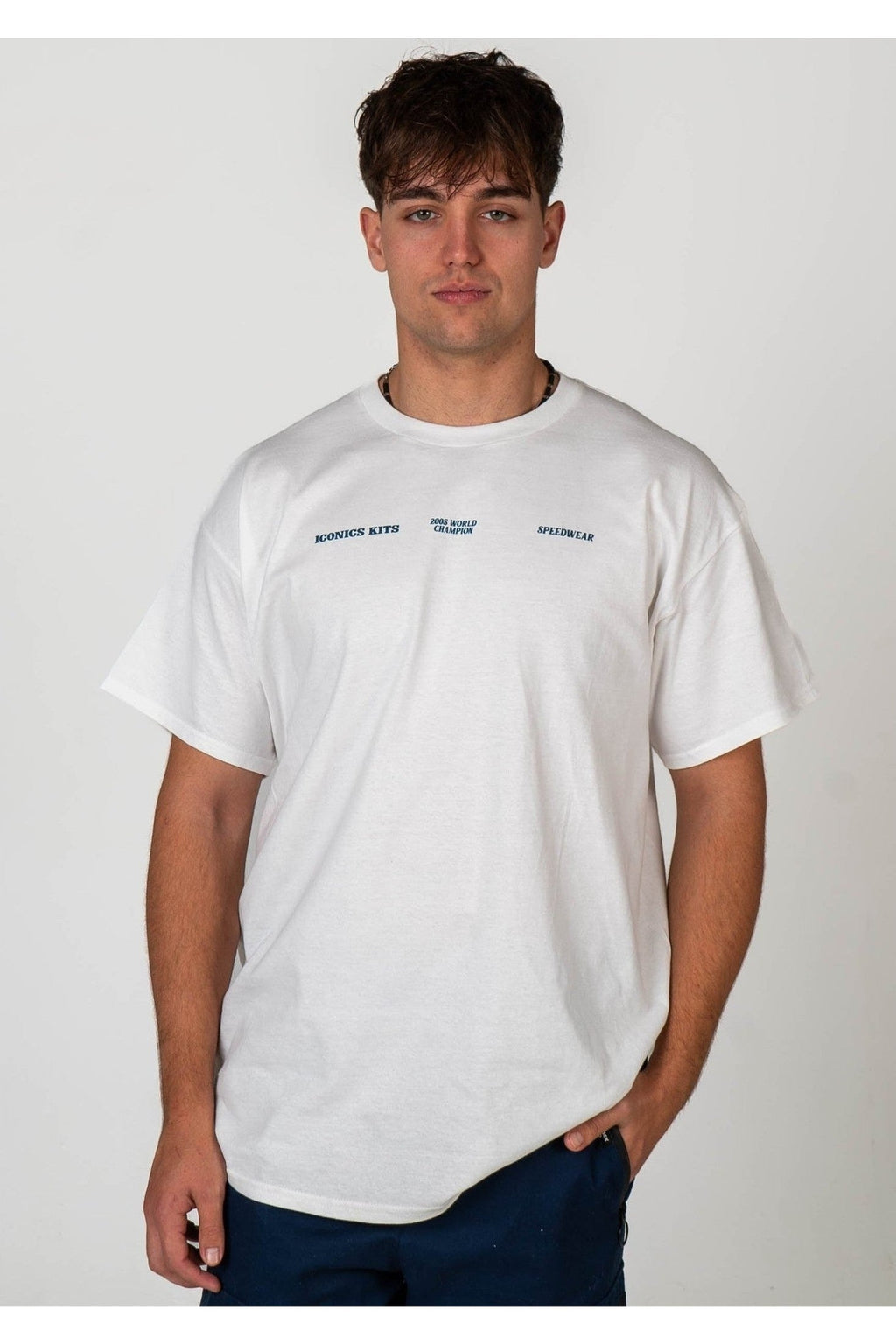 Camiseta "R25 Iconic Kits"
