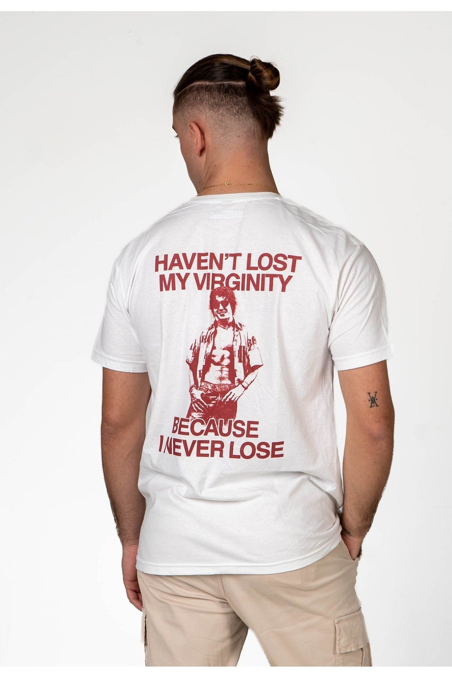 Camiseta "Haven't lost my virginity"