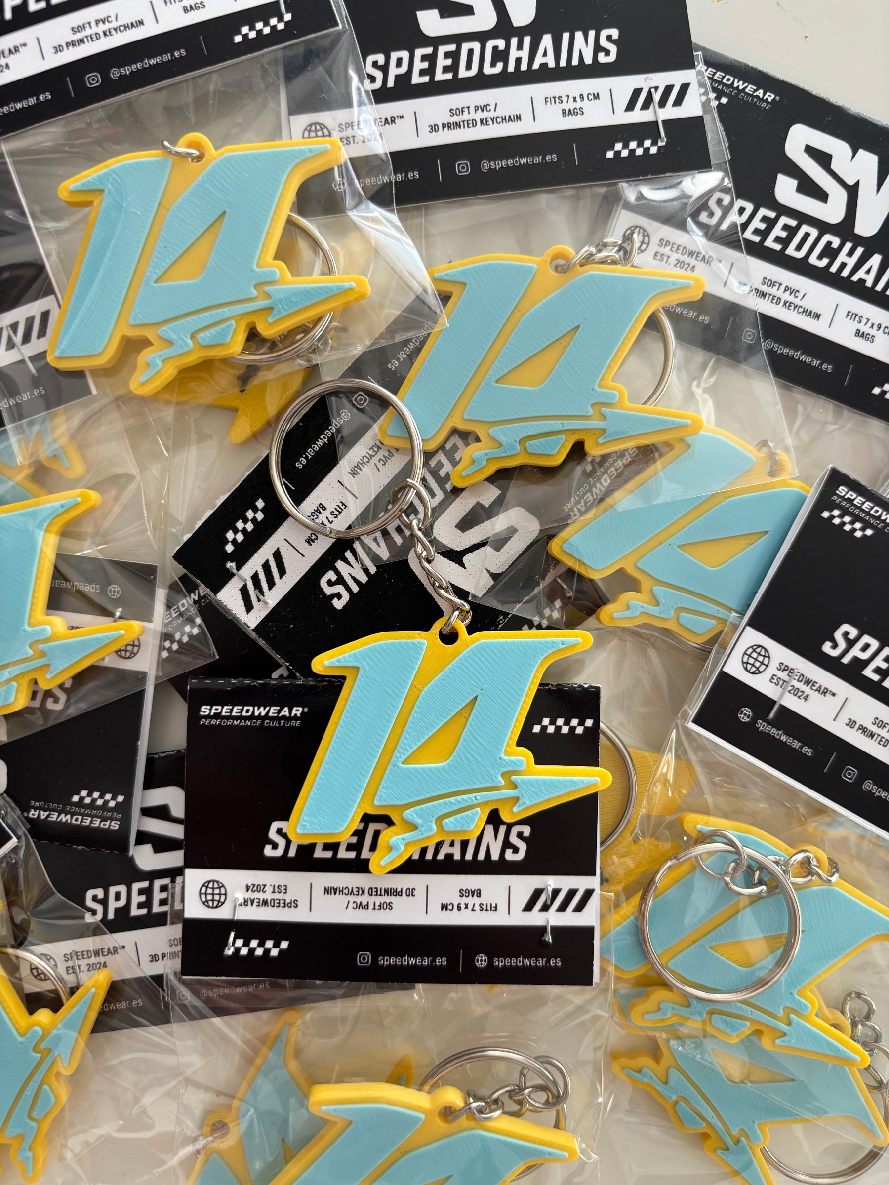 Llavero "14" - Azul y Amarillo | SpeedChains